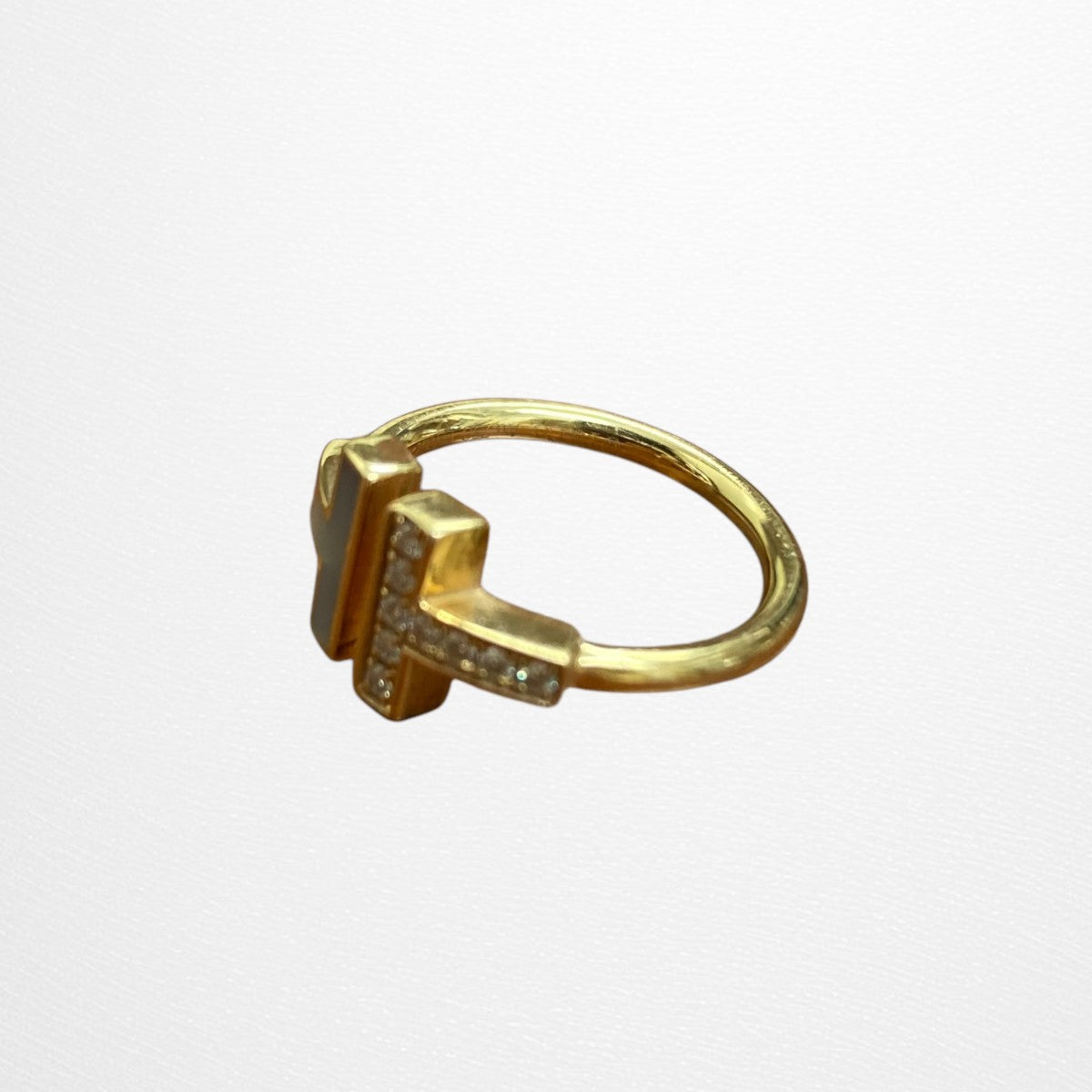 Tiffany ＆ Co．(ティファニー) Tワイヤーダイヤ×マザーオブパール 