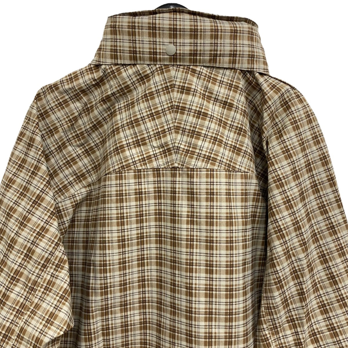 HUF 古着・中古 ハフのOG LOGO 3L SHELL JACKET ジャケットです。