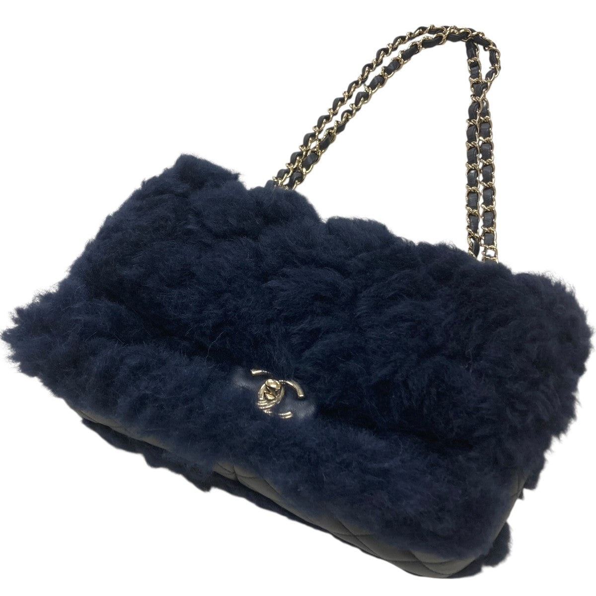 CHANEL シアリングラムスキン　黒バッグ CHANEL(シャネル) シアリングラムスキンチェーンショルダーバッグ 28