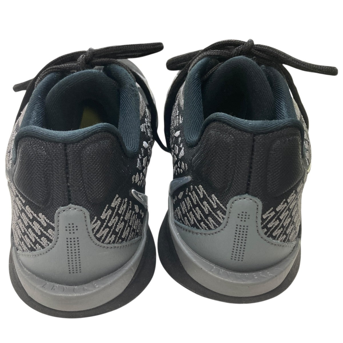 NIKE バスケットシューズ 古着・中古-2枚目のアイテム画像