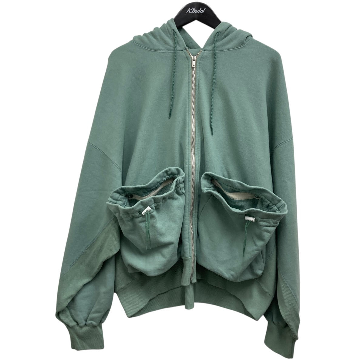 ジップパーカー