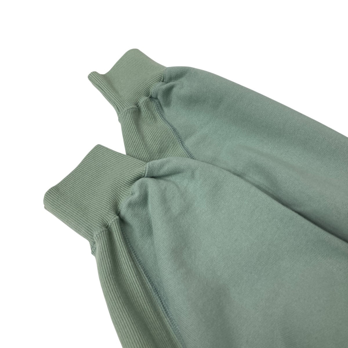 ジップパーカー