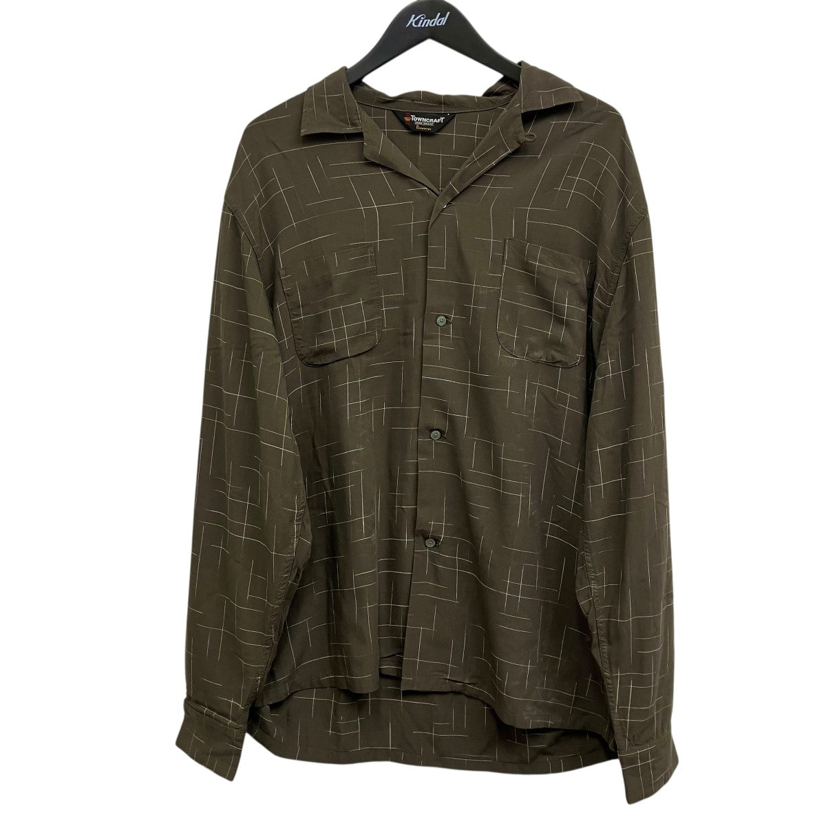 オープンカラーシャツ