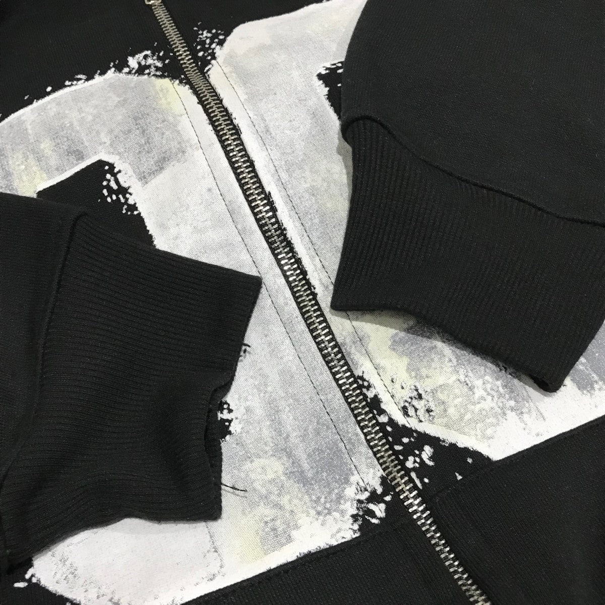 コジーの00プリントジップパーカーです。 COZY WORLDWIDE 古着・中古 トップス アイテム