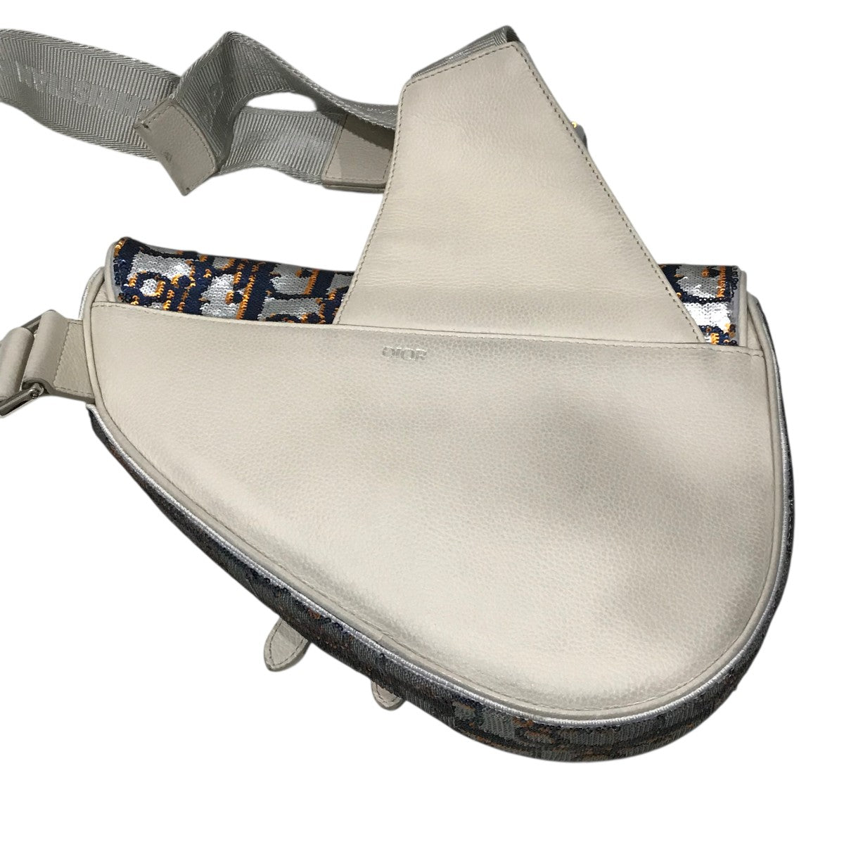 スパンコールサドルバッグ