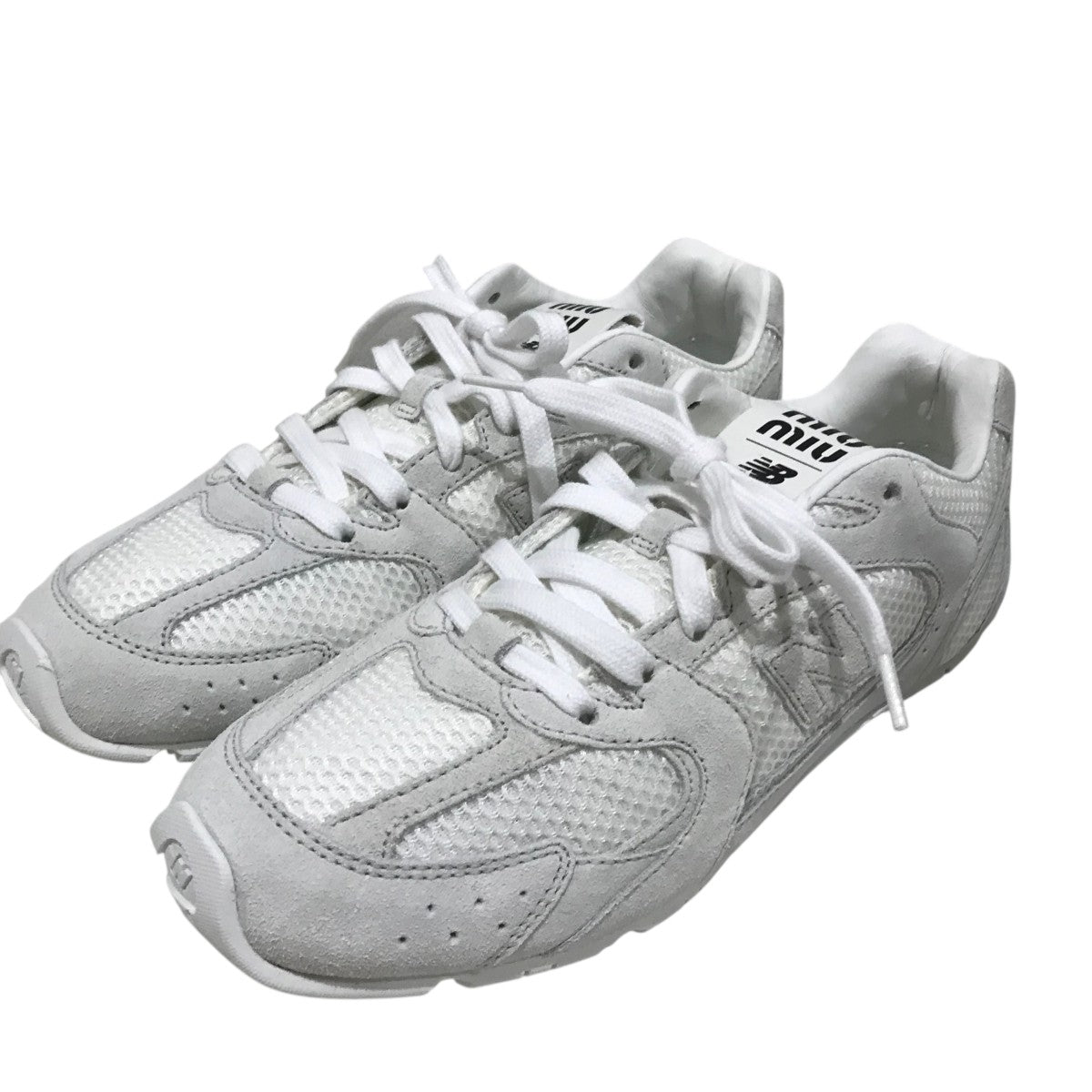 miu☆S MIU MIU×NEW BALANCE 165 165 ホワイト サイズ 39｜【公式】カインド