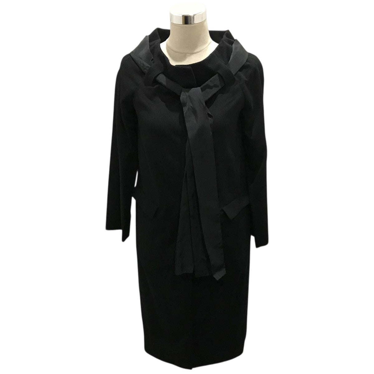 ボートネックコート