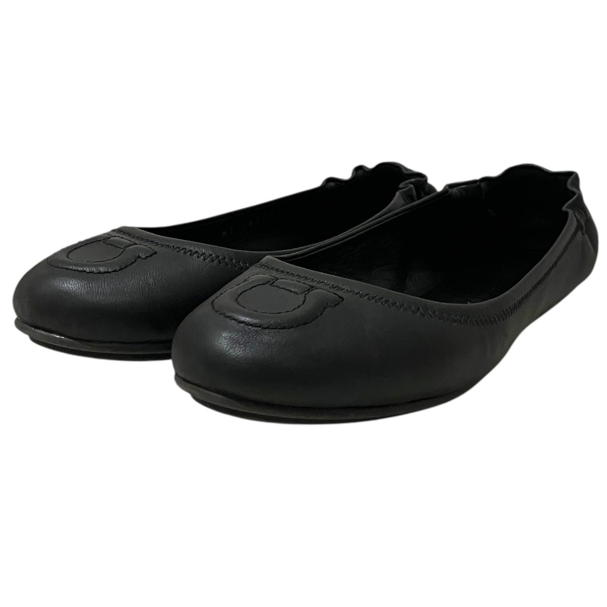 C*W様 Salvatore Ferragamo ブラック フラットシューズ Salvatore Ferragamo(サルヴァトーレフェラガモ) 【VIGNOLA