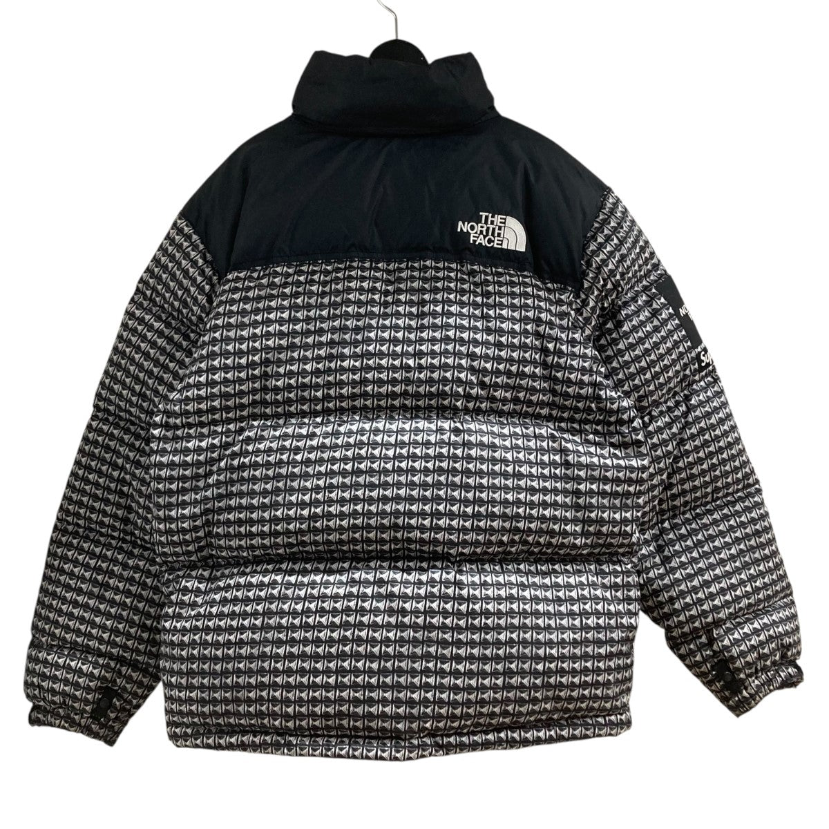 ダウンジャケットND42100I Studded Nuptse Jacket