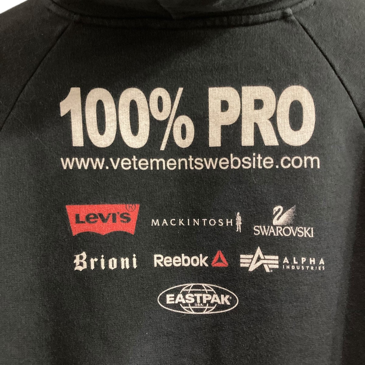 VETEMENTS プリントパーカーMAH18TR20 古着・中古-5枚目のアイテム画像