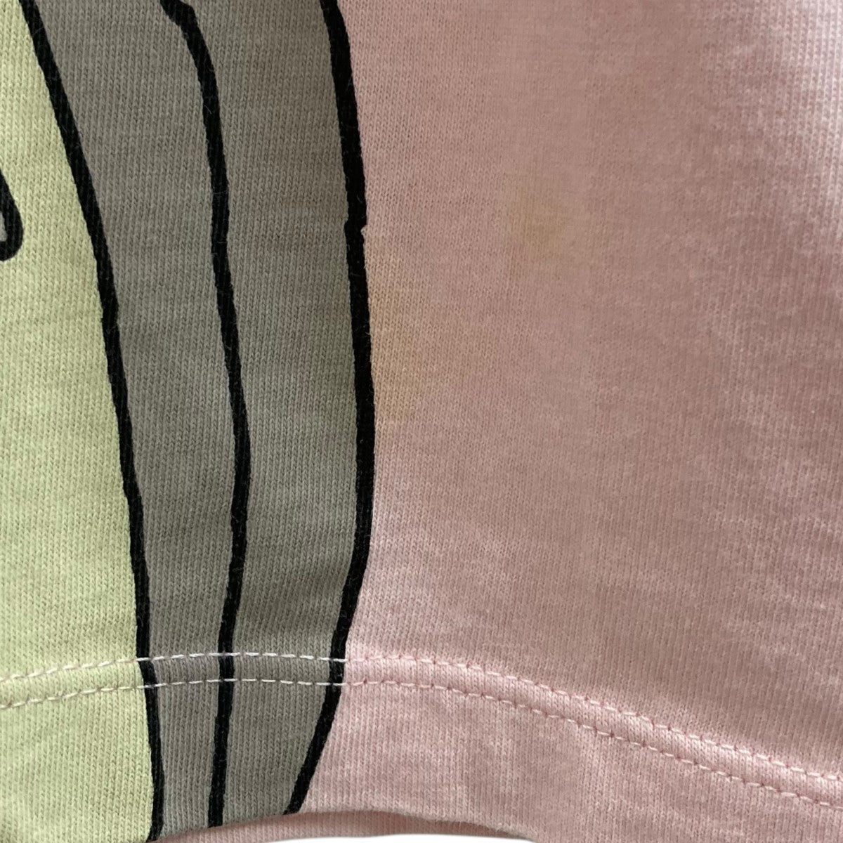 LOEWE トトロTシャツ 古着・中古-3枚目のアイテム画像