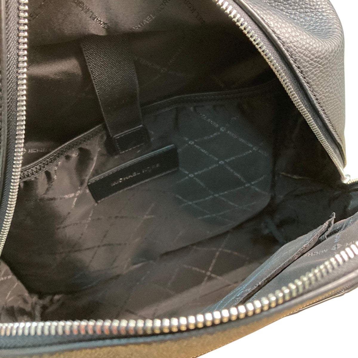 MICHAEL KORS コミューターバックパック 古着・中古-6枚目のアイテム画像