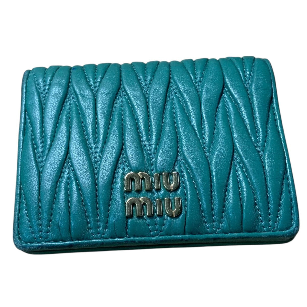 MIU MIU(ミュウミュウ) マテラッセレザー2つ折り財布 グリーン｜【公式 
