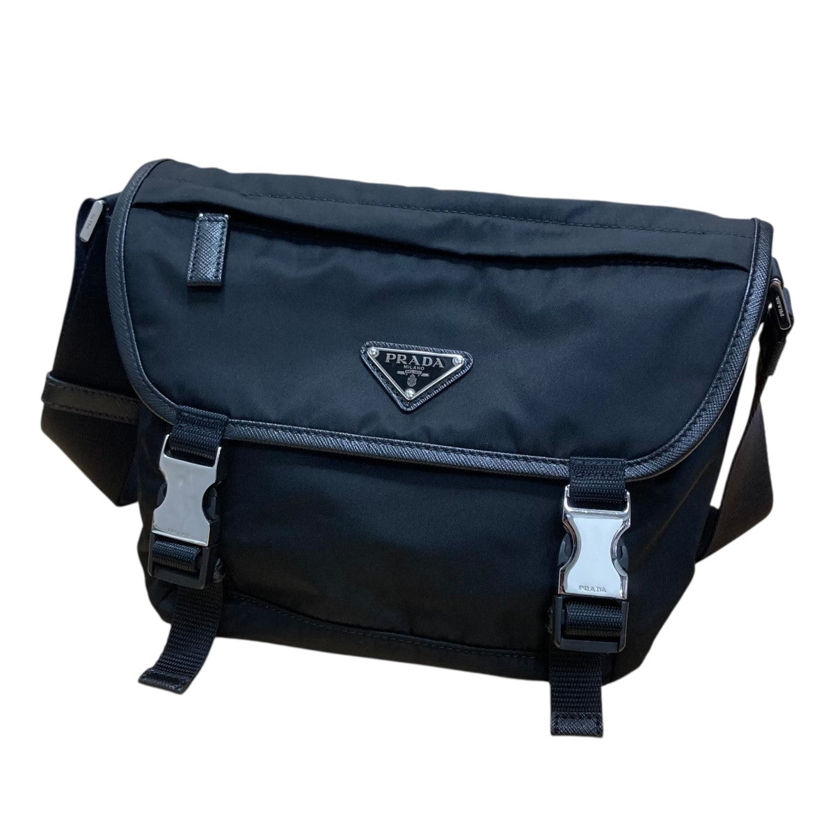 PRADA(プラダ) トライアングルロゴメッセンジャーバック2VD066 2VD066