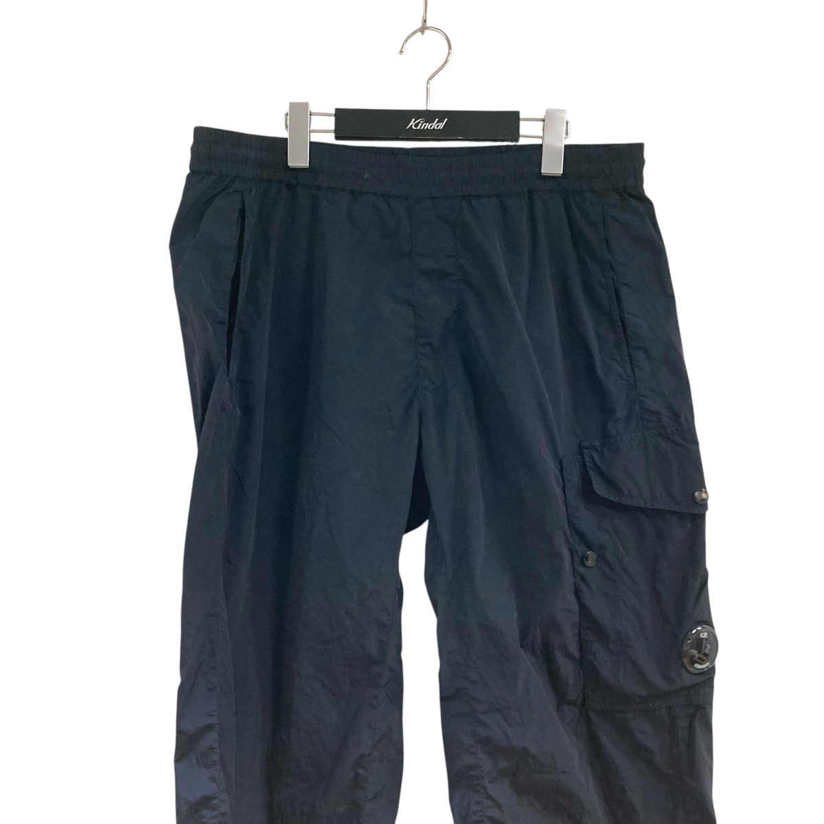 ナイロンパンツ