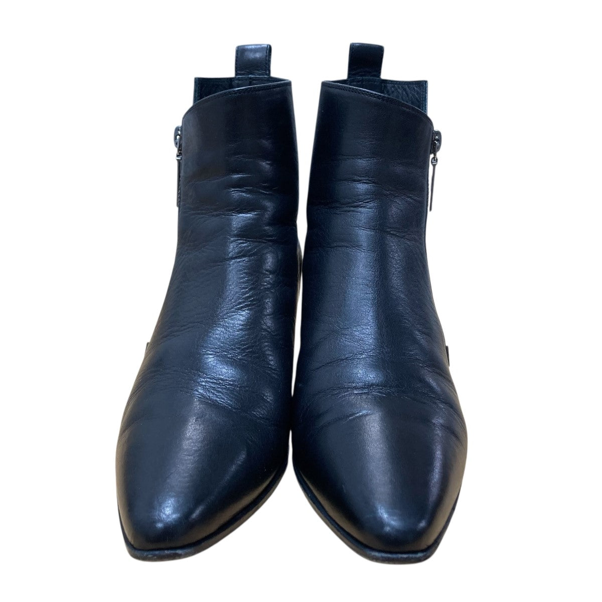 アンクルブーツ