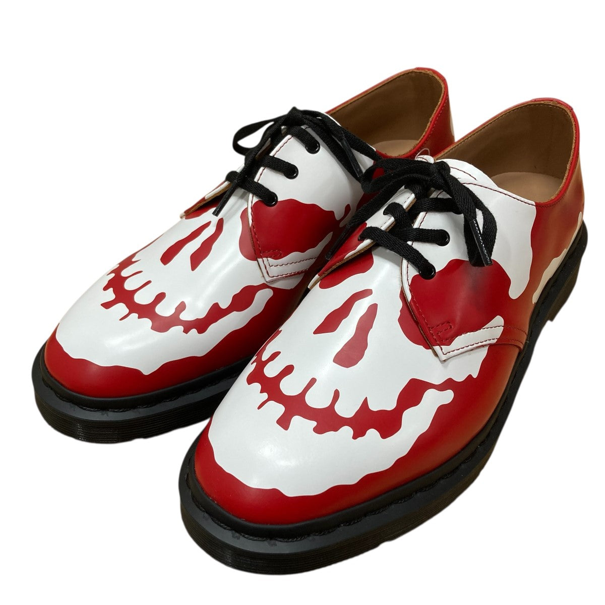 Dr．Martens×Supreme スカル3アイシューズ 42936600 レッド×ホワイト