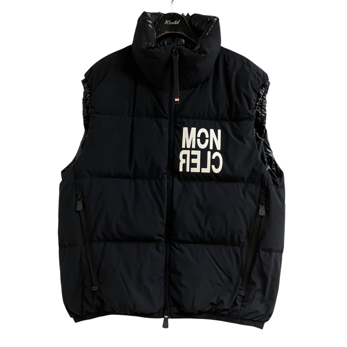 MONCLER(モンクレール) ダウンベスト G20971A00010 NANTAUX GILET MONCLER(モンクレール) ダウンベスト G20971A00010 NANTAUX GILET