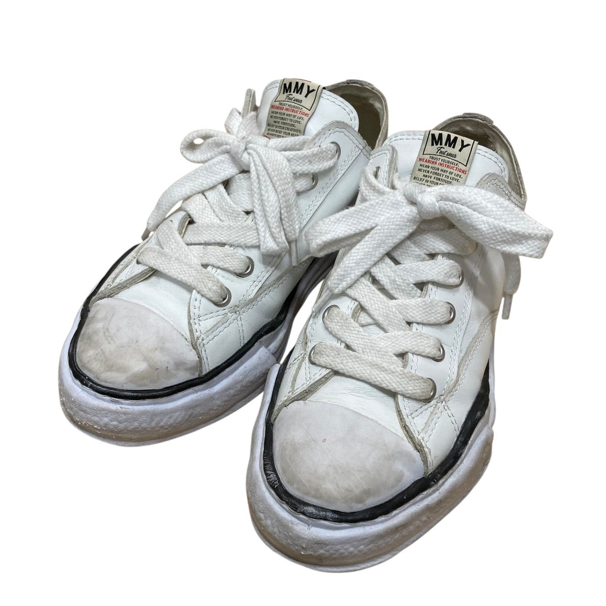 ローカットスニーカー