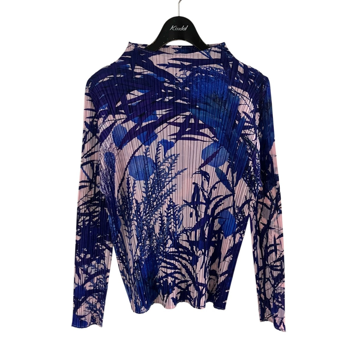 総柄プリーツブラウス