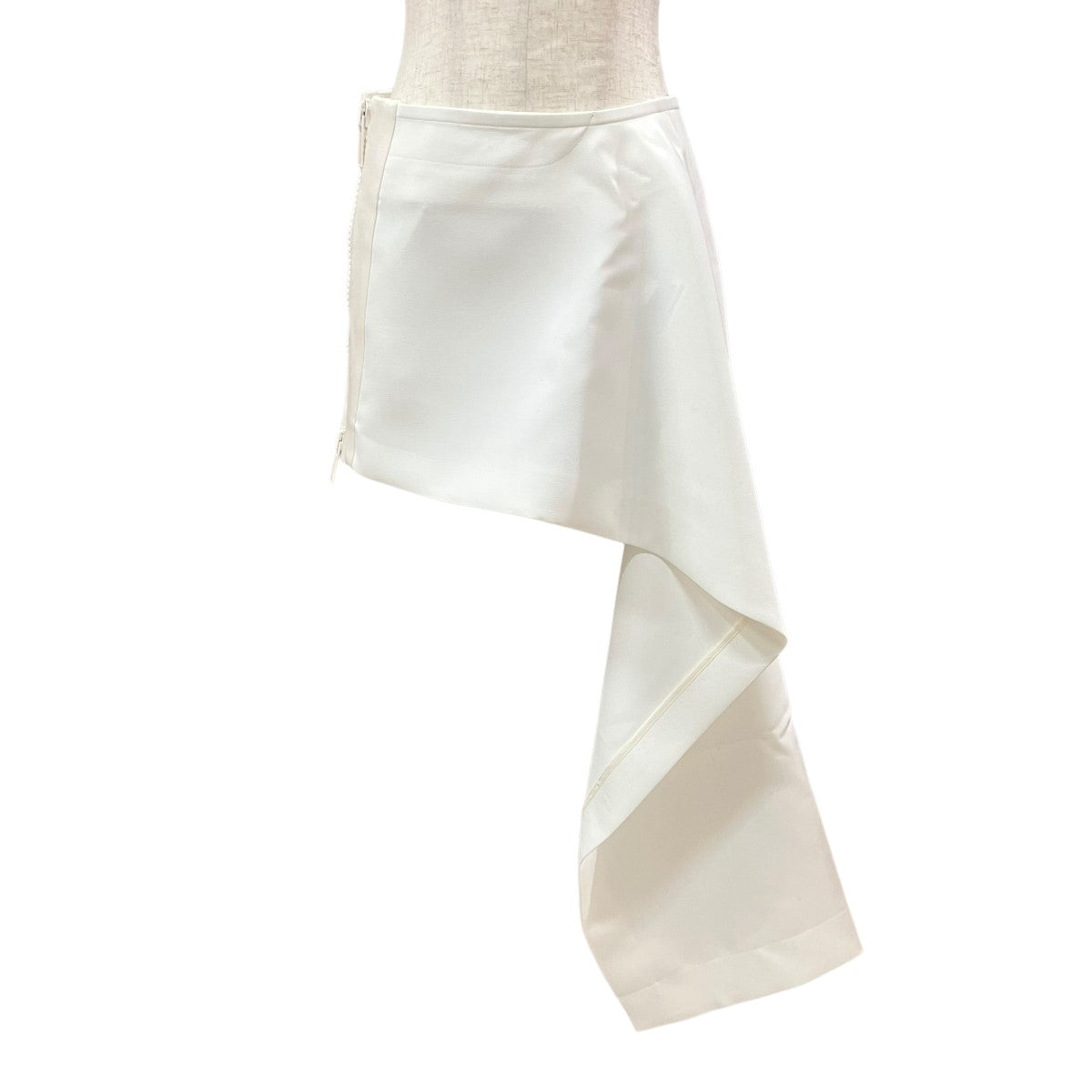 sacai(サカイ) アシンメトリー テクニカルジャージースカート 23-06641