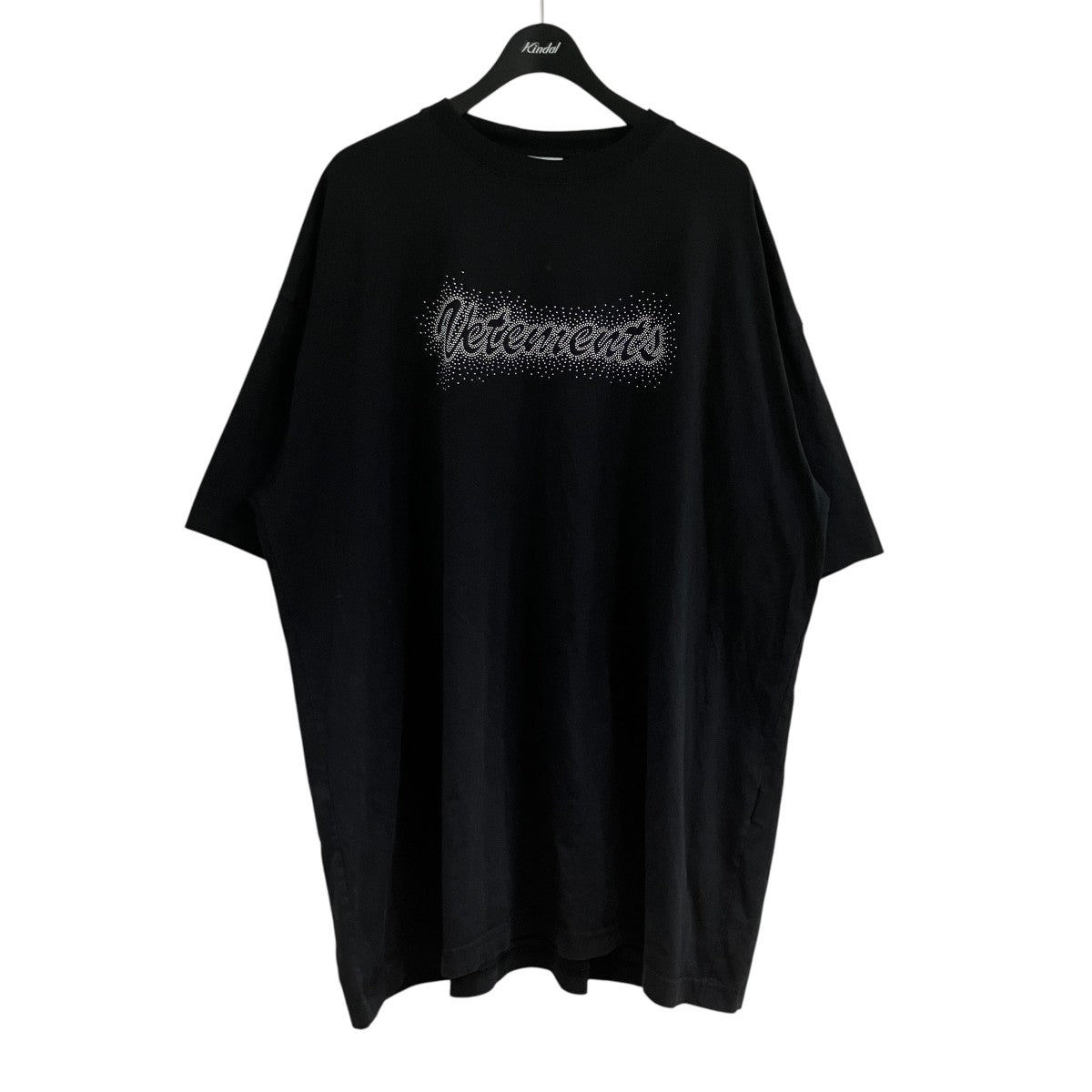 VETEMENTS(ヴェトモン) スタッズロゴTシャツ SS20TR420 ブラック