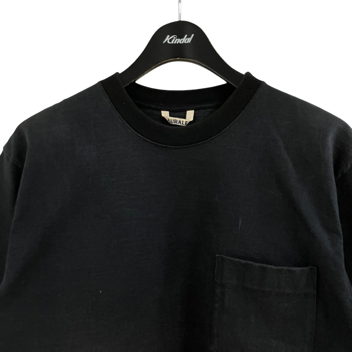 クルーネックTシャツ