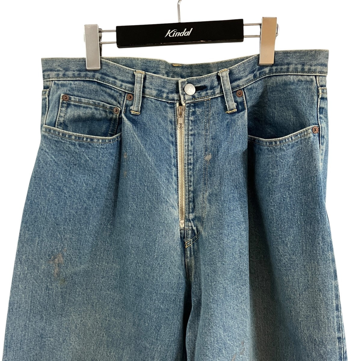 デニムパンツ
