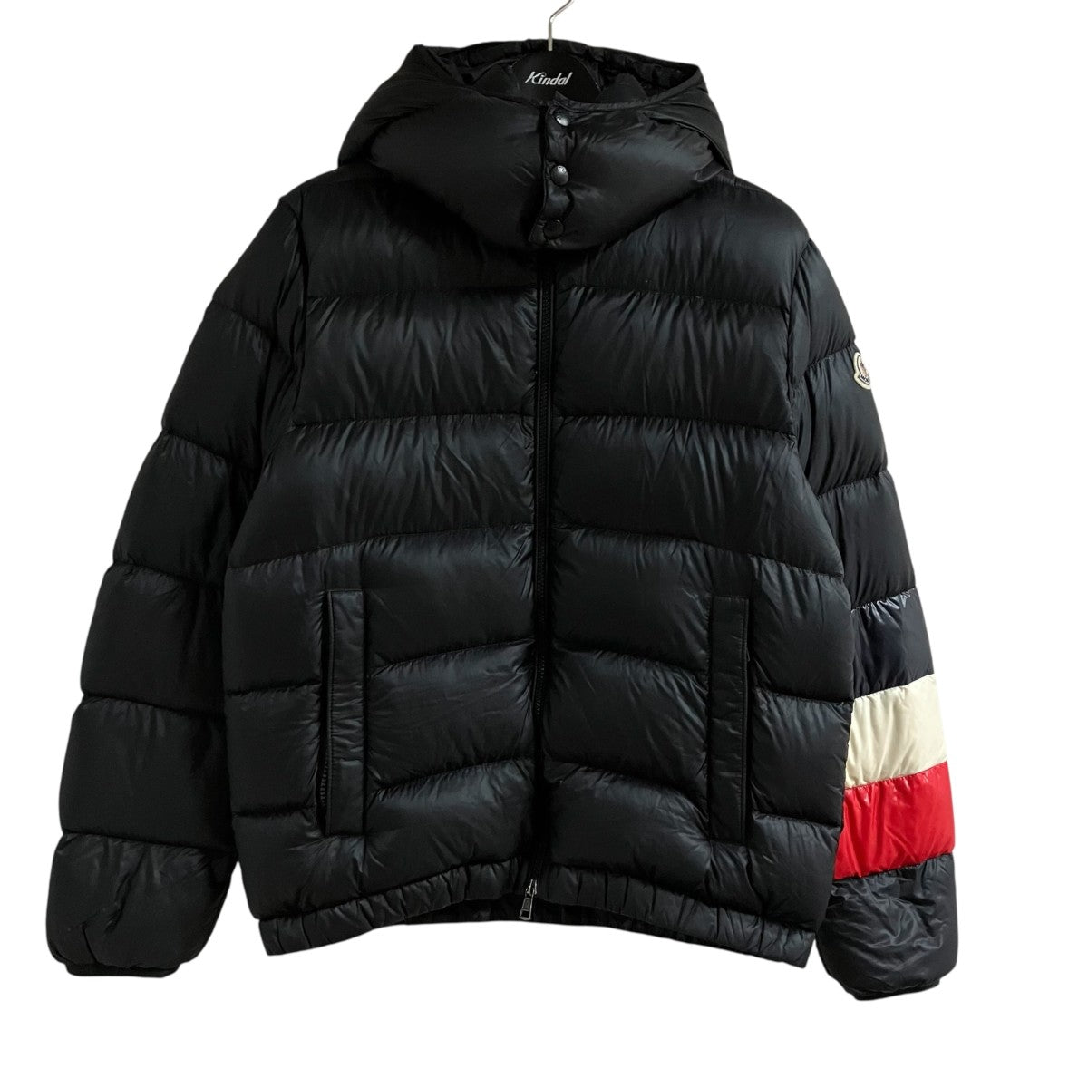 MONCLER(モンクレール) ダウンジャケット E20914135585 WILLM