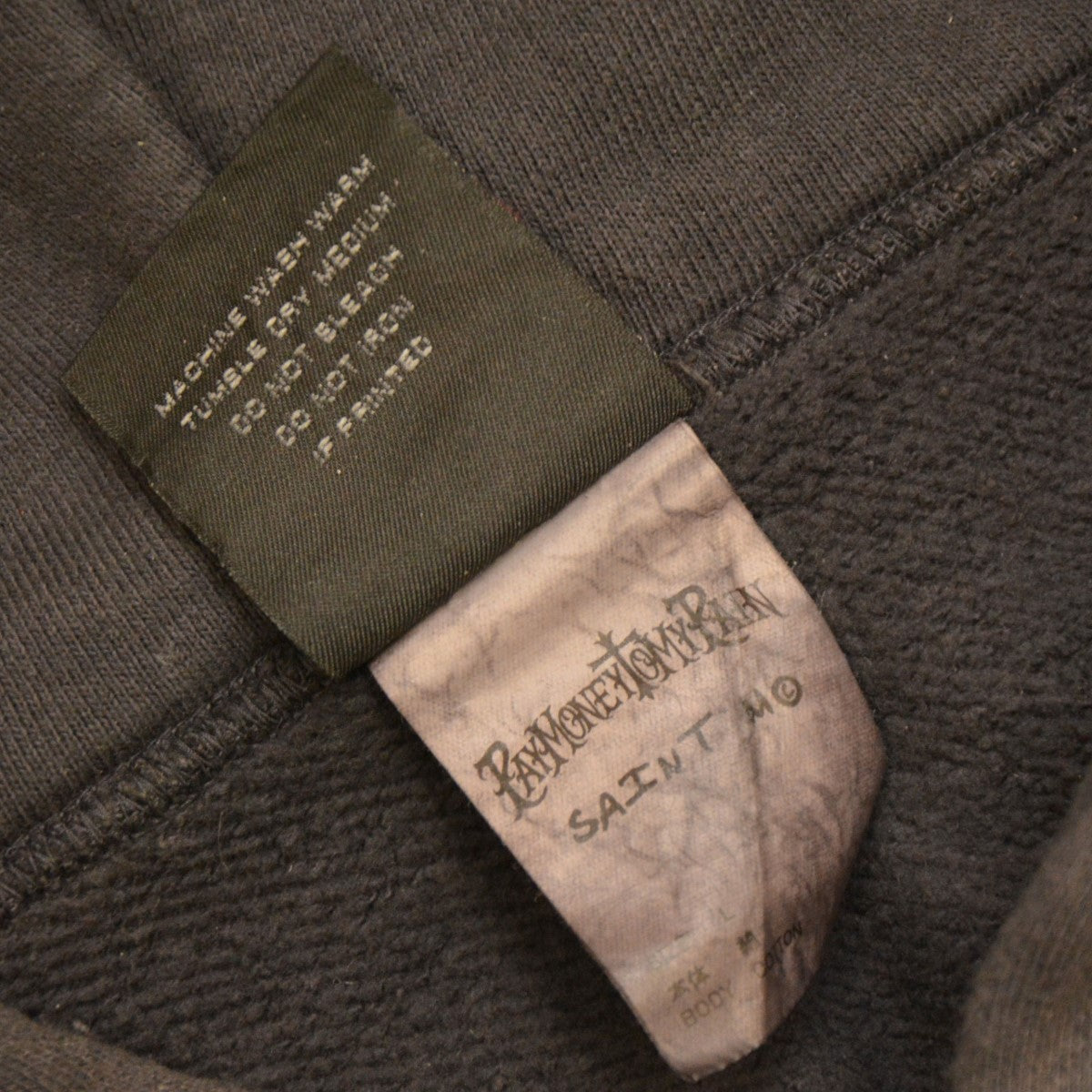 セントマイケルのPTP HOODIE プルオーバーパーカー スウェット SM-YS8-0000-C51です。 SAINT MICHAEL 古着・中古 トップス アイテム