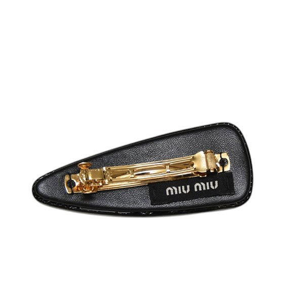 MIU MIU パテントレザー ヘアクリップ 5IF092 069 F0002 古着・中古-2枚目のアイテム画像