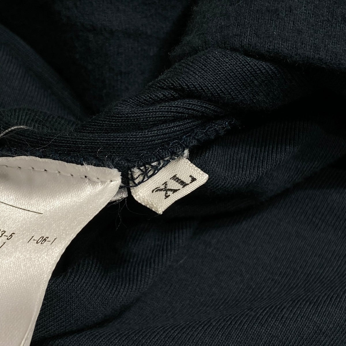 ロングスリーブTシャツ