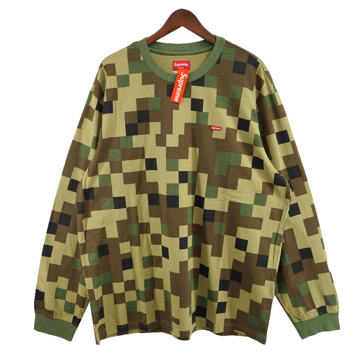 Supreme(シュプリーム) 20AW Small Box L／S Tee スモール ボックス ロゴ 長袖Ｔシャツ OLIVE Digi CAMO　 オリーブデジタルカモ カモ 迷彩 サイズ M｜【公式】カインドオルオンライン ブランド古着・中古通販【kindal】