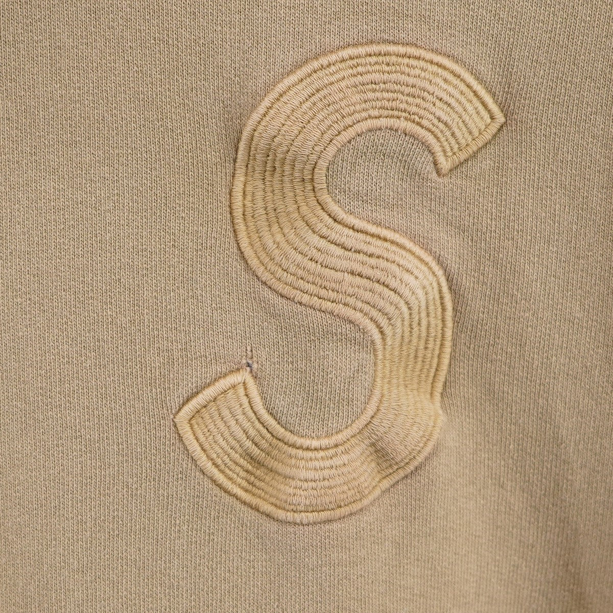 Supreme 23SS Overdyed S Logo Hooded Sweatshirtオーバーダイド加工 エスロゴ フーデッドスウェットシャツ パーカー 古着・中古-2枚目のアイテム画像