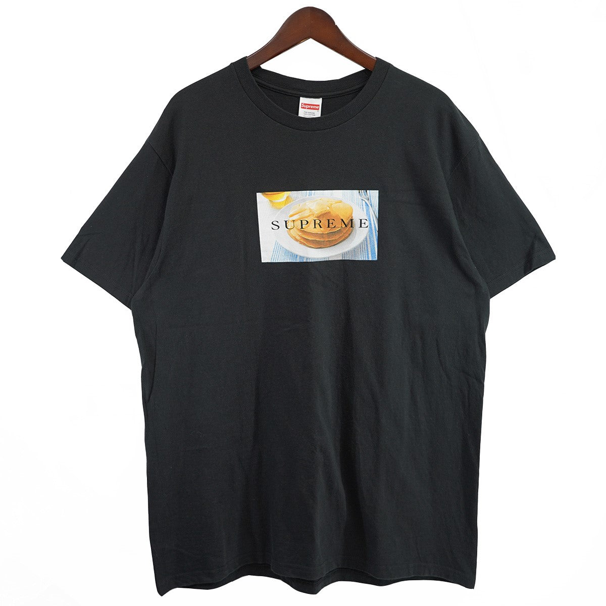 Supreme(シュプリーム) 25SS Pancakes Teeロゴ パンケーキ T