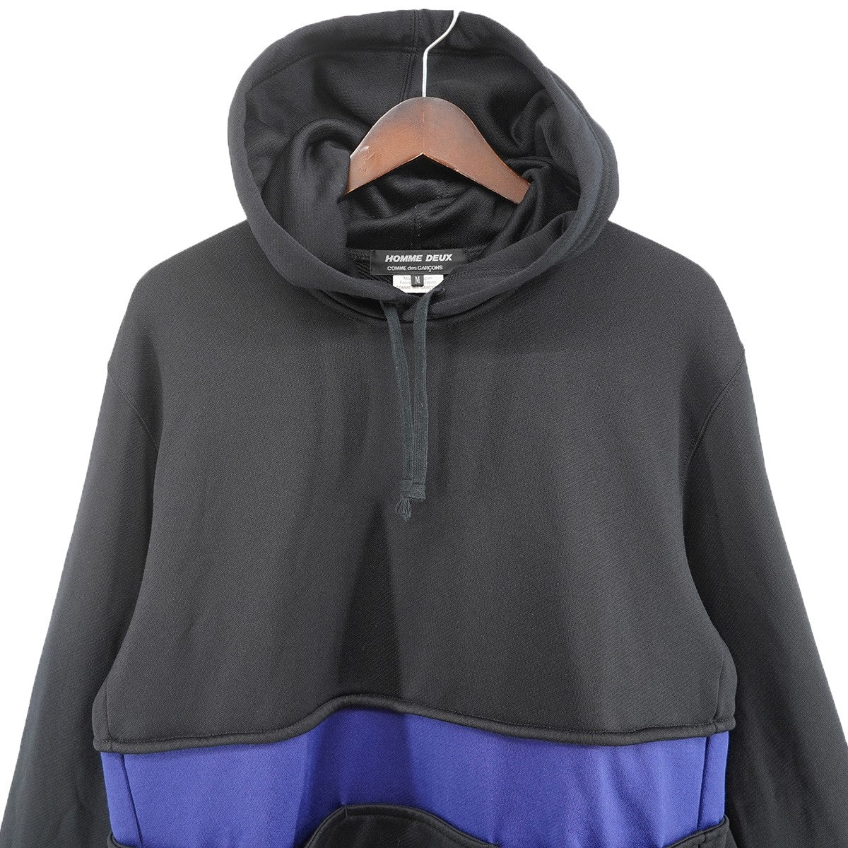 Pull-over hoodie with contrast band and kangaroo pocketプルオーバー パーカー フーディー