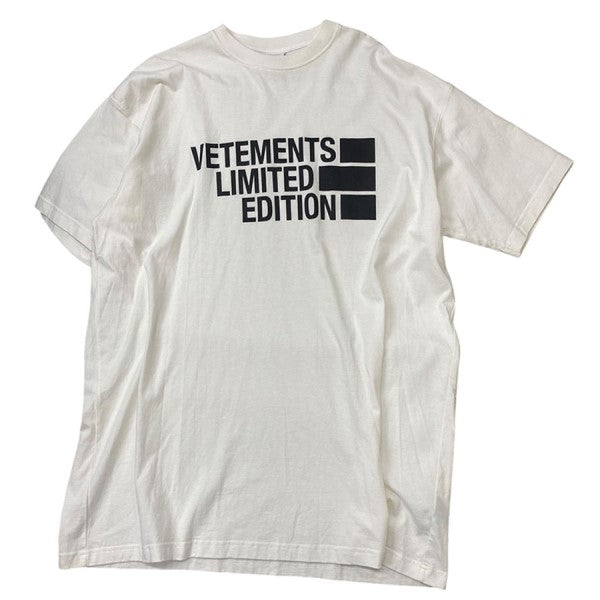 VETEMENTS(ヴェトモン) ロゴ半袖 Tシャツ カットソーロゴ半袖 Tシャツ カットソーUE51TR810W UE51TR810W ホワイト  サイズ XL｜【公式】カインドオルオンライン ブランド古着・中古通販【kindal】