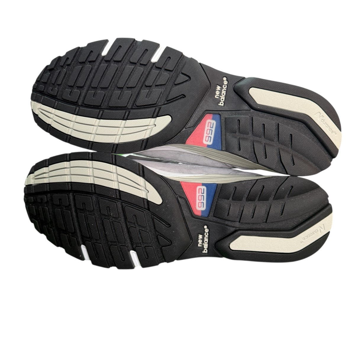 NEW BALANCE 25SS/U992GYグレー スニーカー 古着・中古-4枚目のアイテム画像