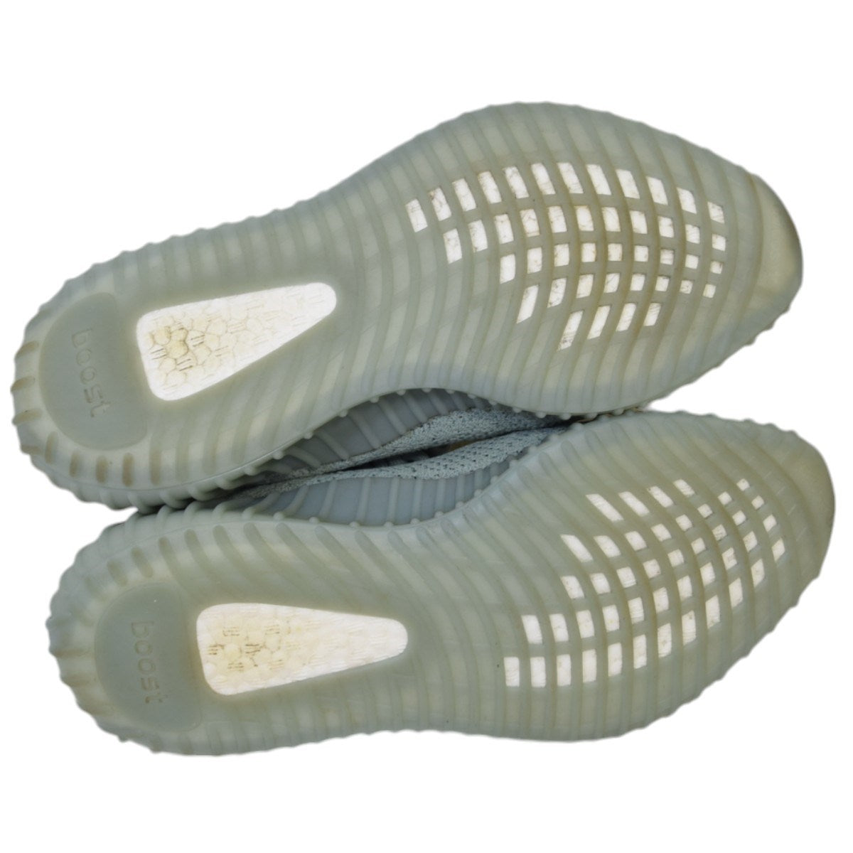 YEEZY BOOST350V2イージーブースト 350V2 SALT/CORE BLACKHQ2060