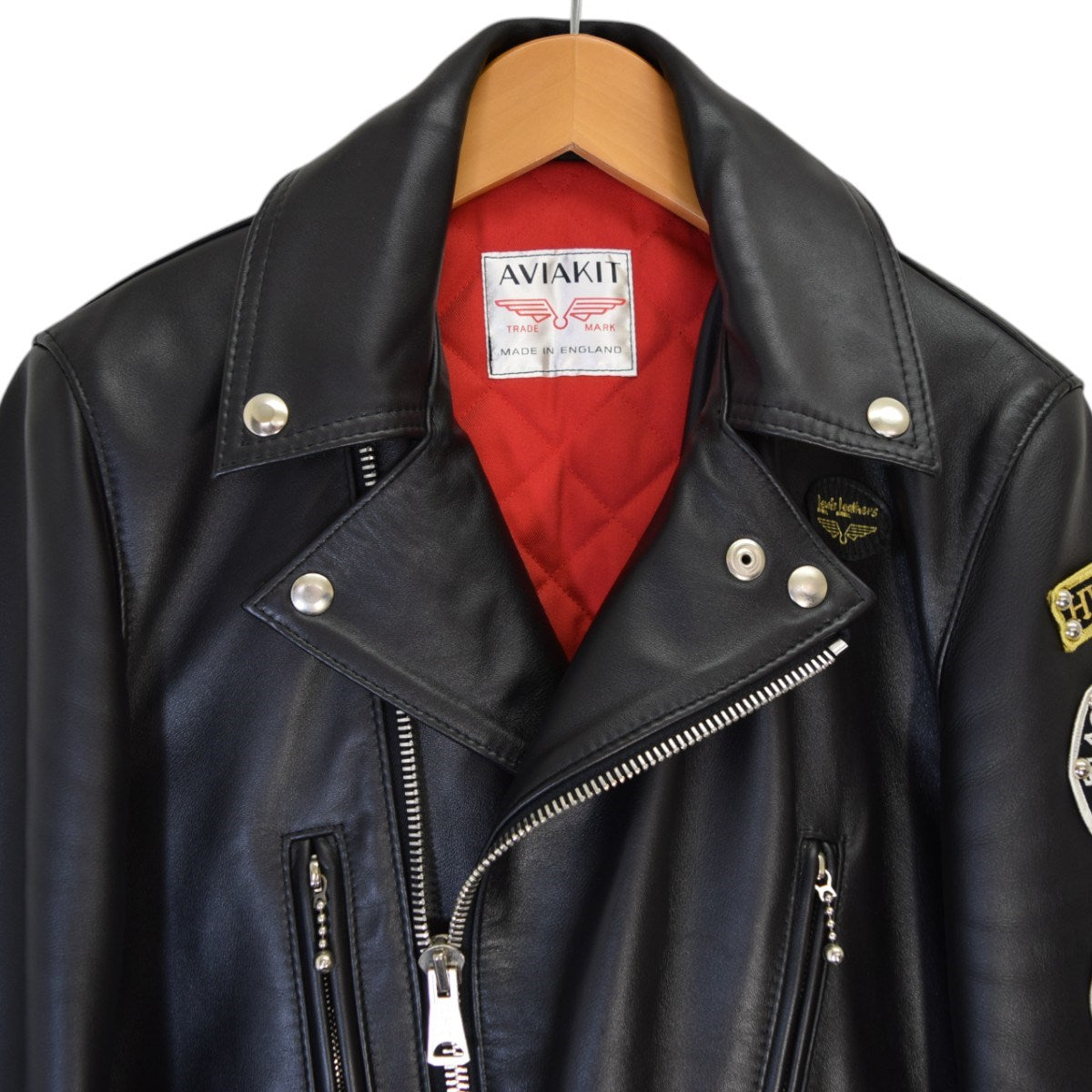ルイスレザー×ヒステリックグラマーのCOW HIDE LIGHTNING ダブルライダースジャケット 0231LB01です。 Lewis Leathers×Hysteric Glamour 古着・中古 アウター アイテム