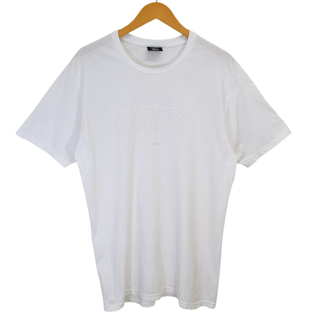 stussy(ステューシー) GUAMロゴ刺繍Tシャツ ホワイト サイズ M｜【公式