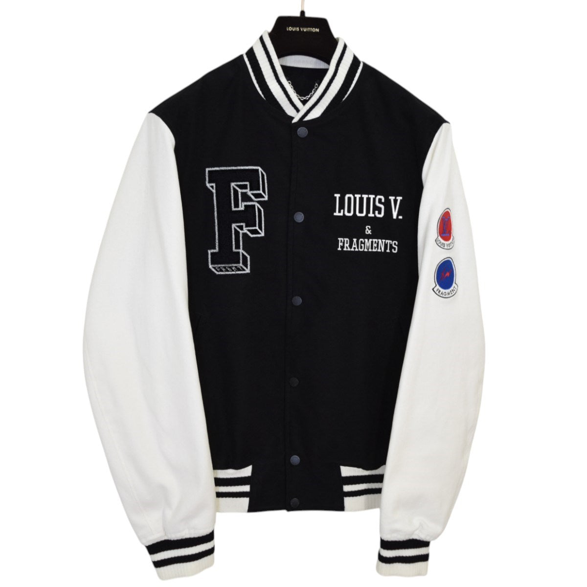 louis vuitton fragment スタジャン LOUIS VUITTON×FRAGMENT DESIGN ロゴ刺繍ワッペンスタジアムジャンパー
