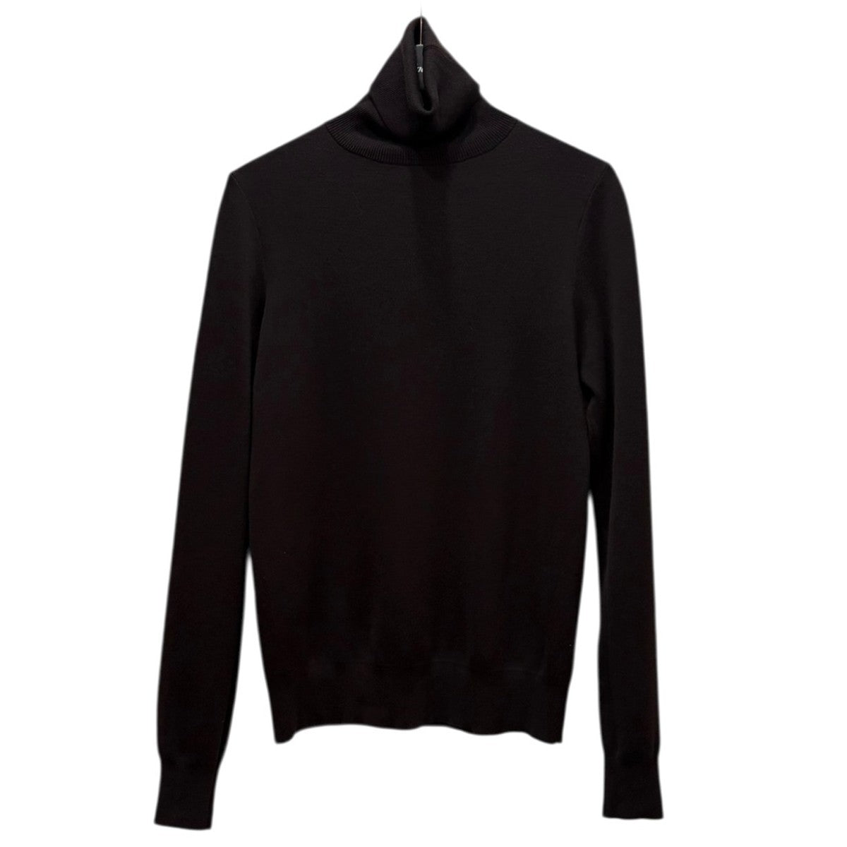 タートルネックニット