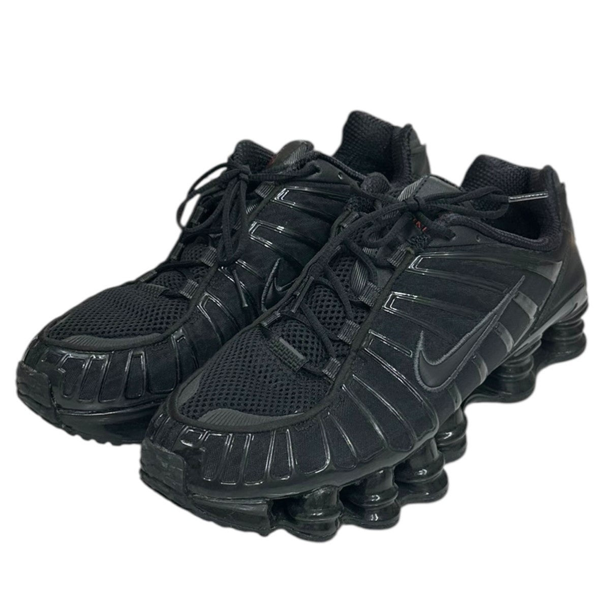 Nike Shox 黒 スニーカー Nike Shox 黒 スニーカー - メルカリ
