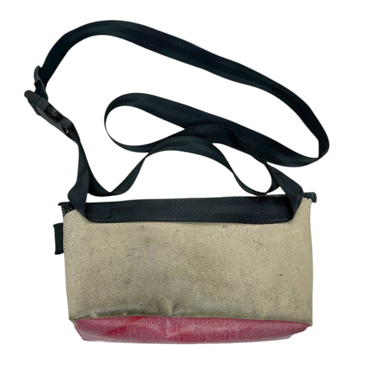 ショルダーバッグ