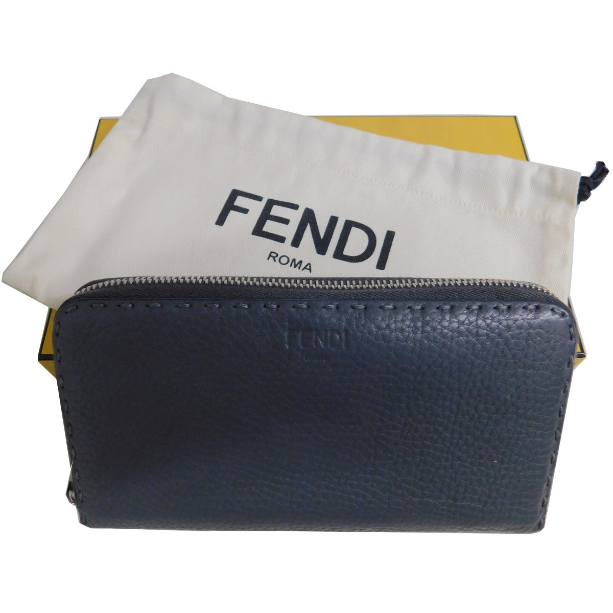 フェンディ　FENDI ジップアラウンド　ウォレット　グレー　長財布寸法は商品説明に追記しました