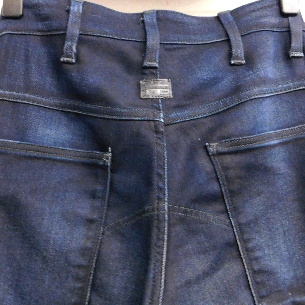 5620 3D SKINNY デニムパンツ