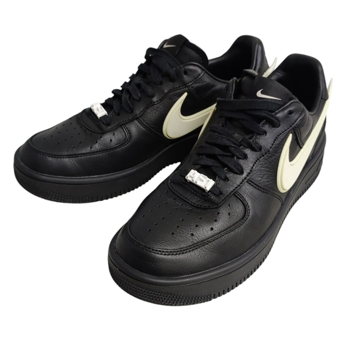 NIKE×AMBUSH AIR FORCE 1 LOWスニーカーDV3464-001 古着・中古-1枚目のアイテム画像
