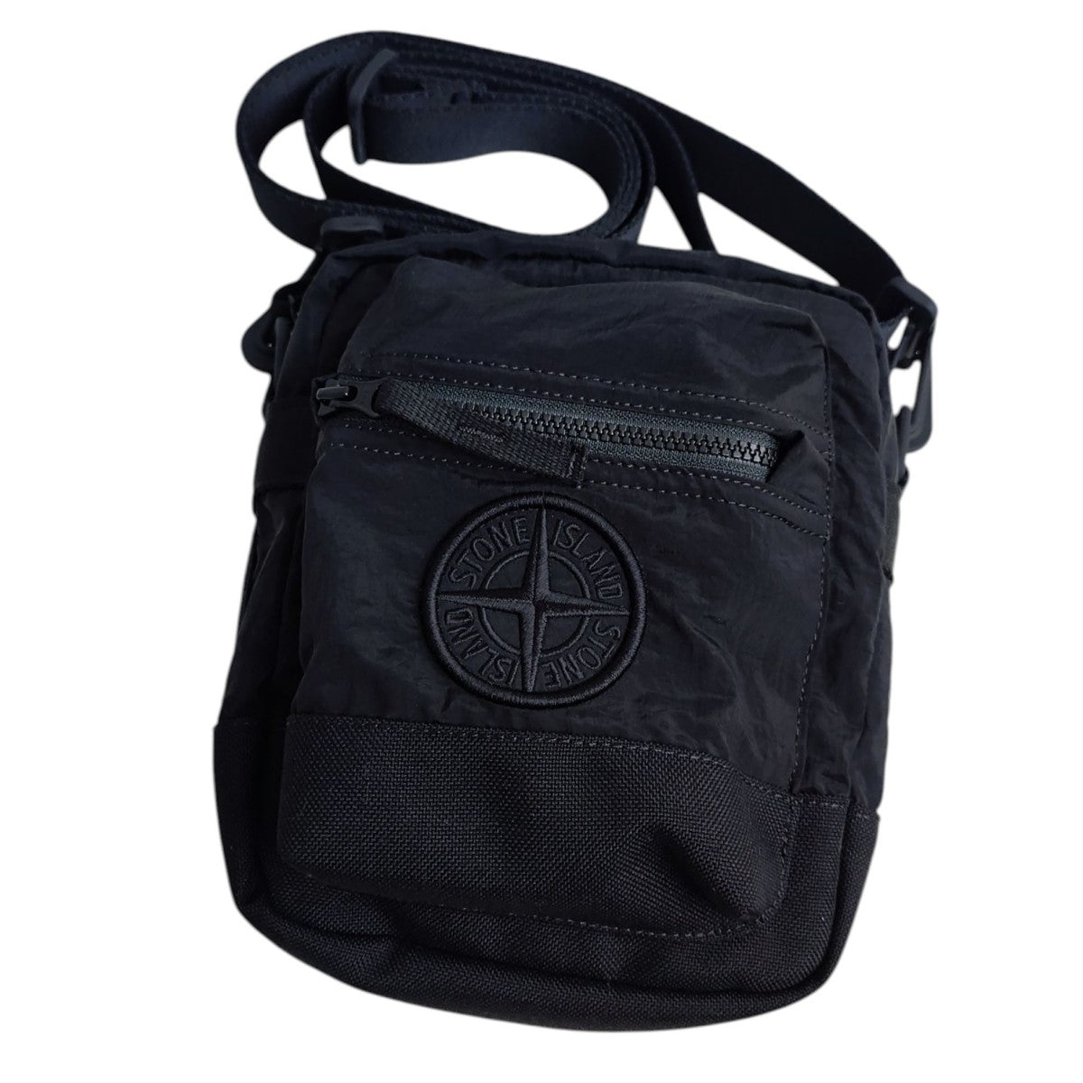 STONE ISLAND(ストーンアイランド) 2025SS エコニールナイロン
