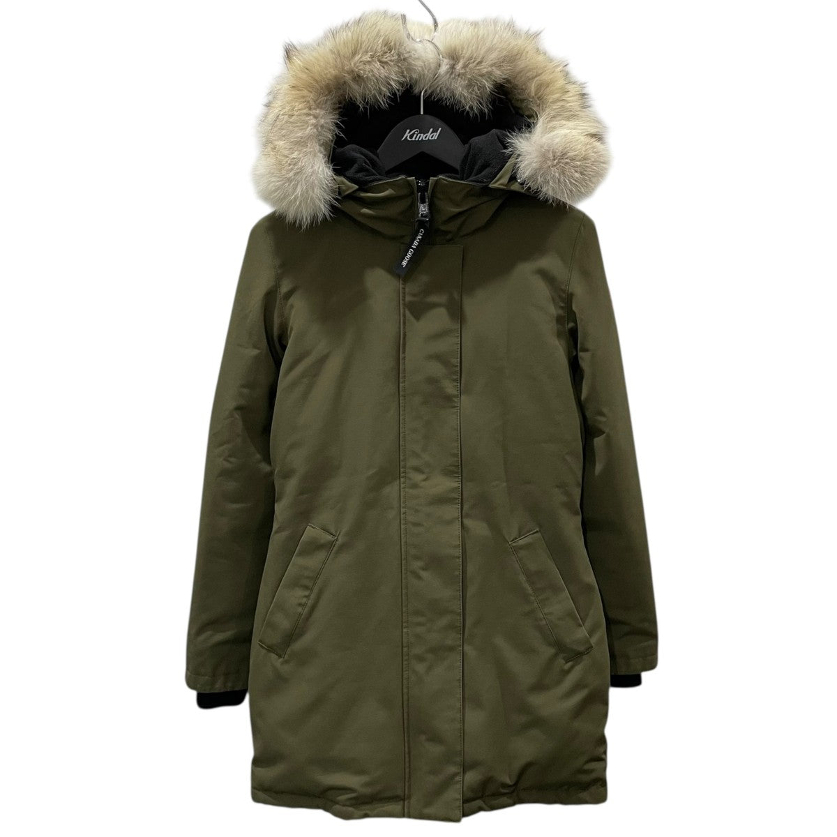CANADA GOOSE(カナダグース) ダウンコート VICTORIA PARKA